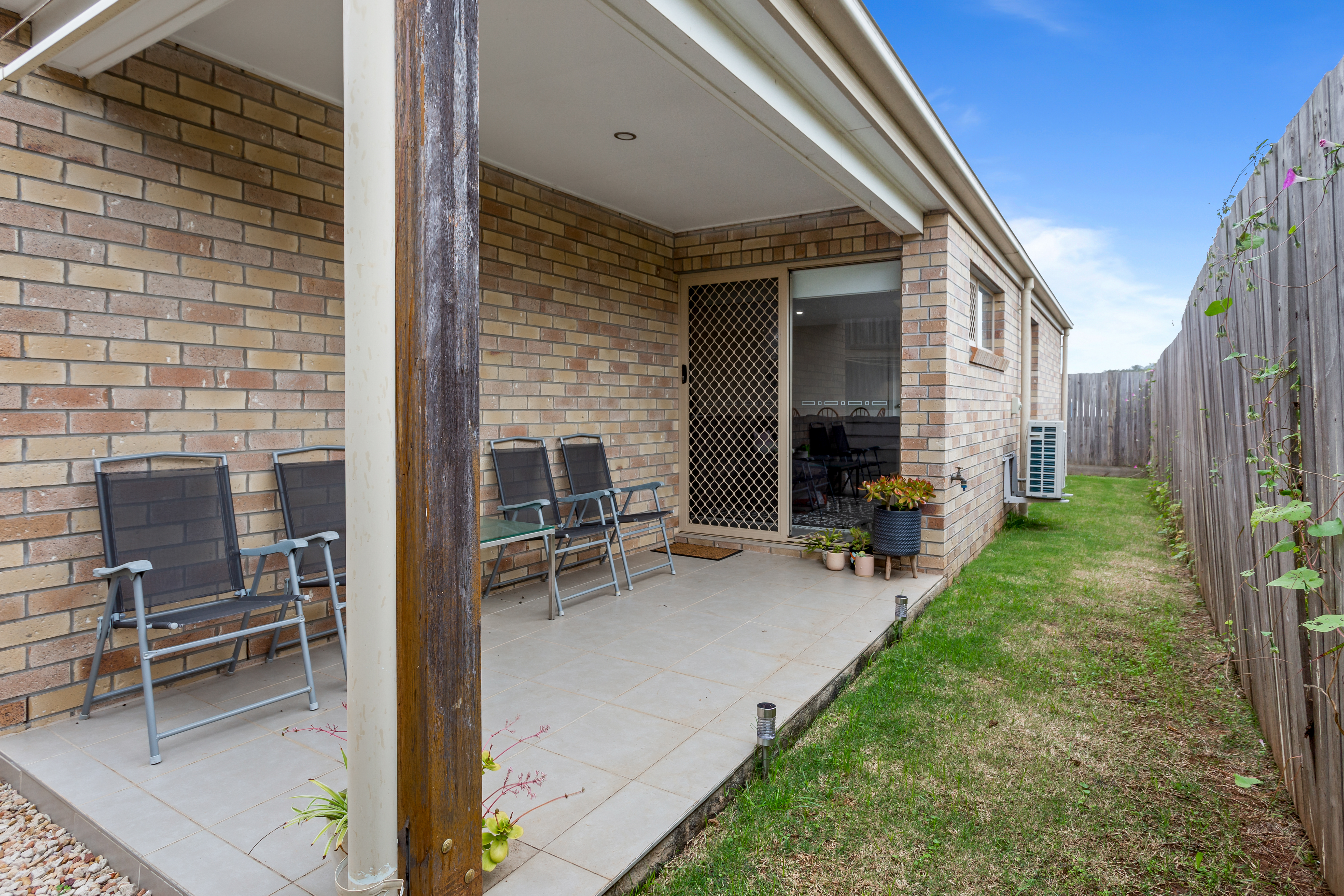 1/27 Cardamon Crescent, Glenvale - Thumbnail 3